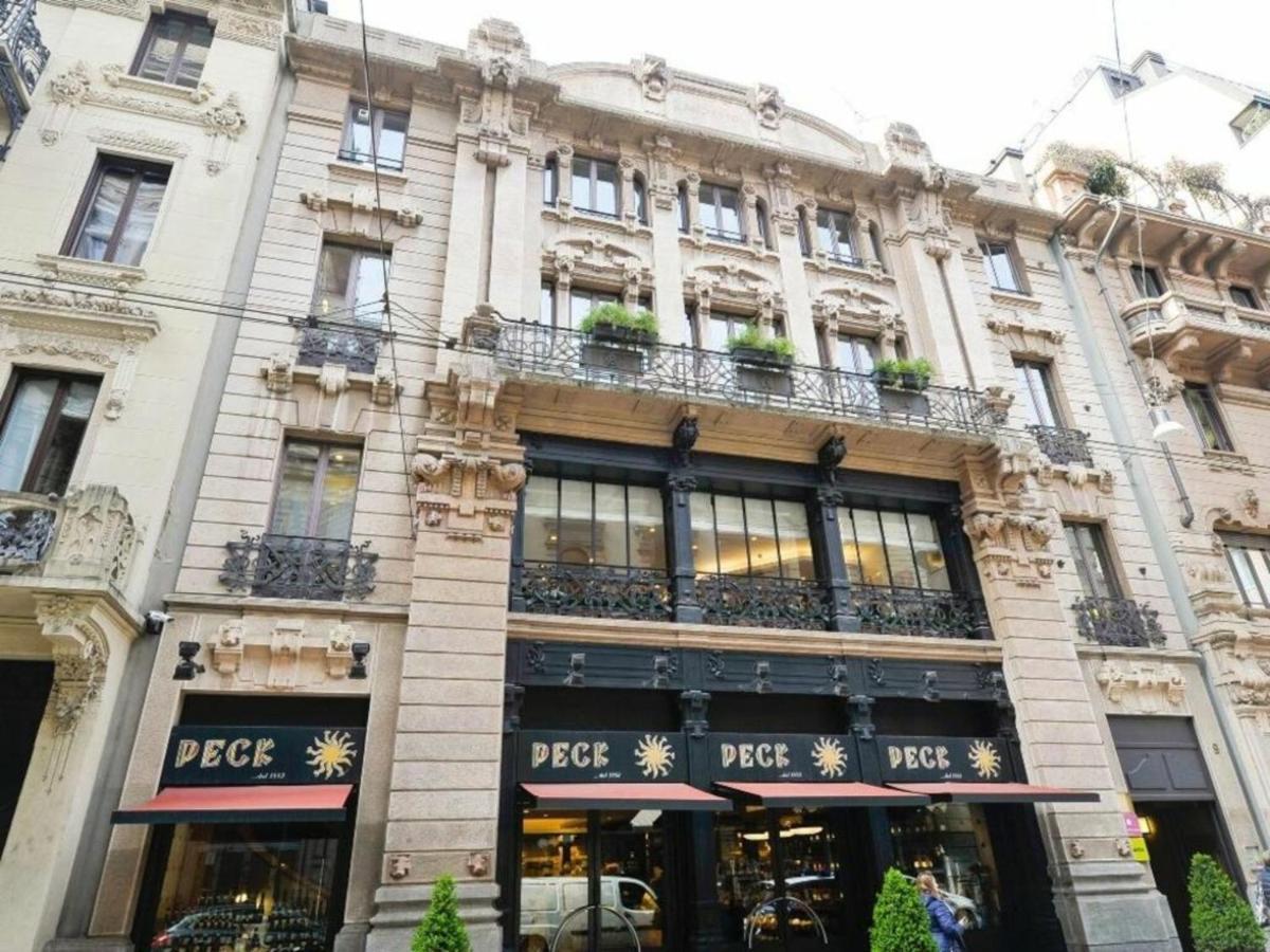 Palazzo Beltrade By Halldis Milan Exterior photo