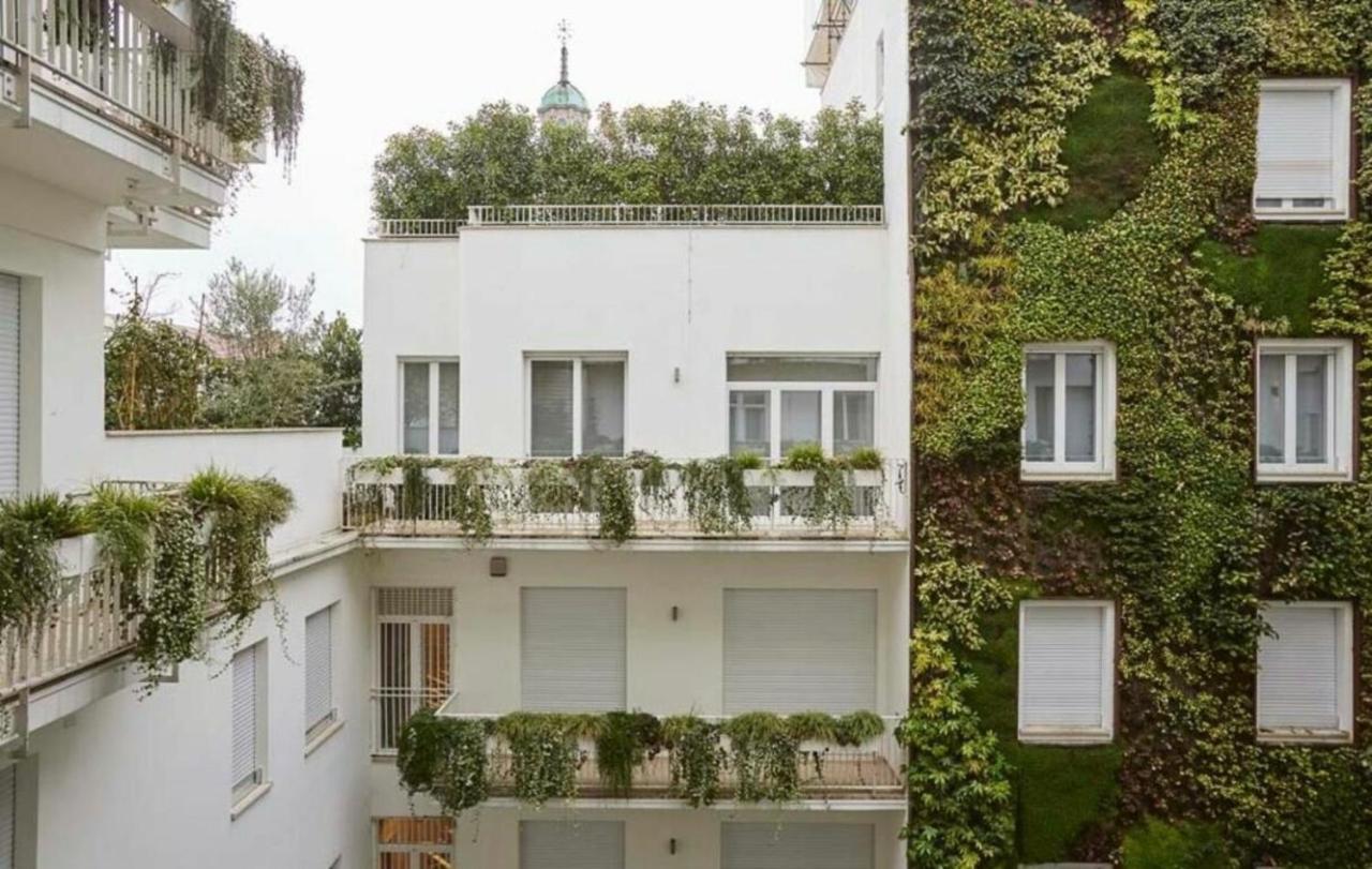 Palazzo Beltrade By Halldis Milan Exterior photo